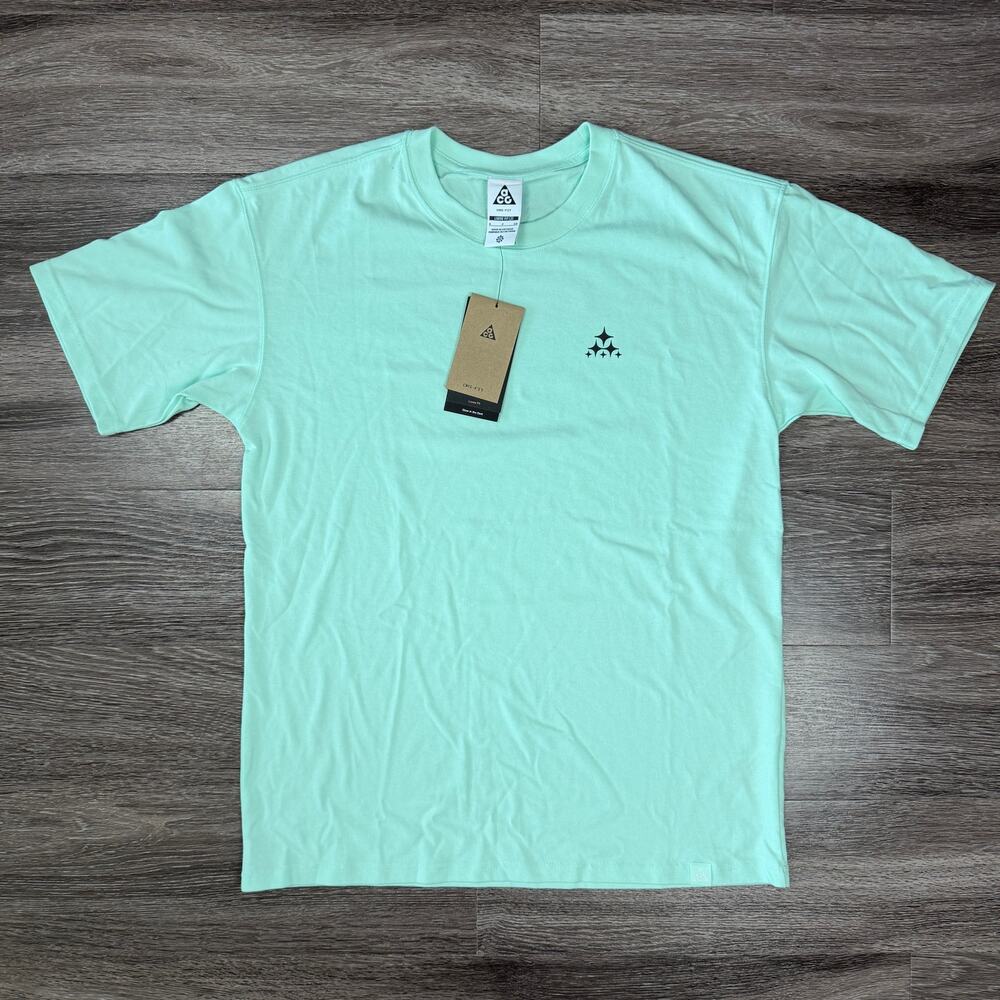 Nike ACG Mystery Lights Alien Graphic T-Shirt Mint Green HV2172-353 Men’s Small